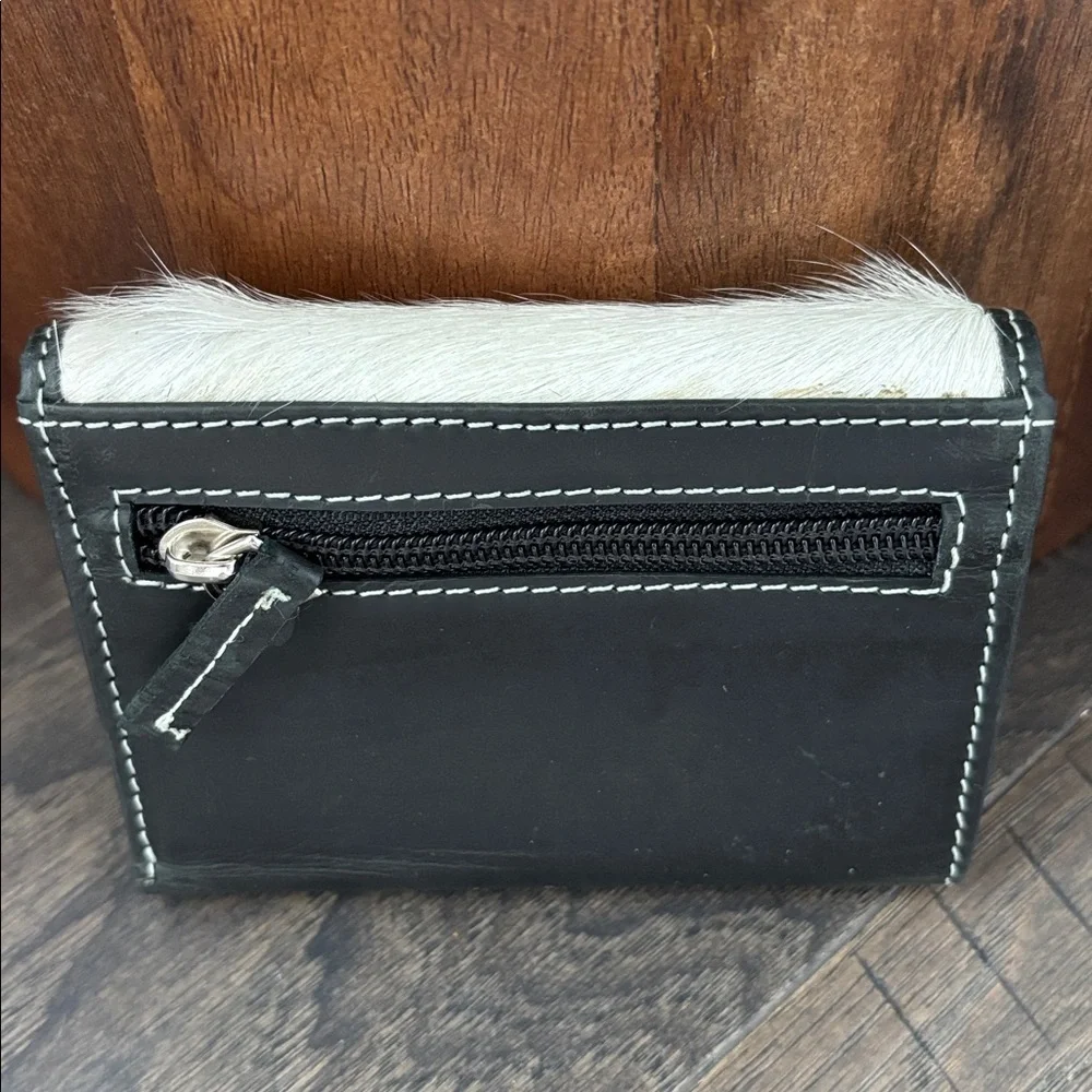 American Bison Hair on Hide,Genuine Leather,5 card,1 ID,bill,zip coin,,snap top